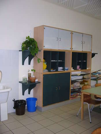 armadio scaffale in aula